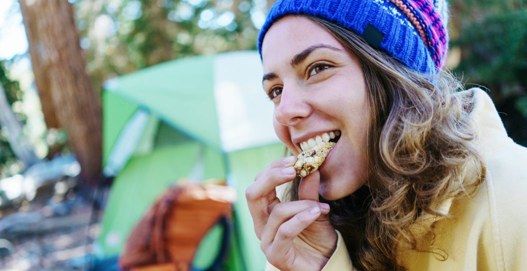 best sustainable snacks for hiking
