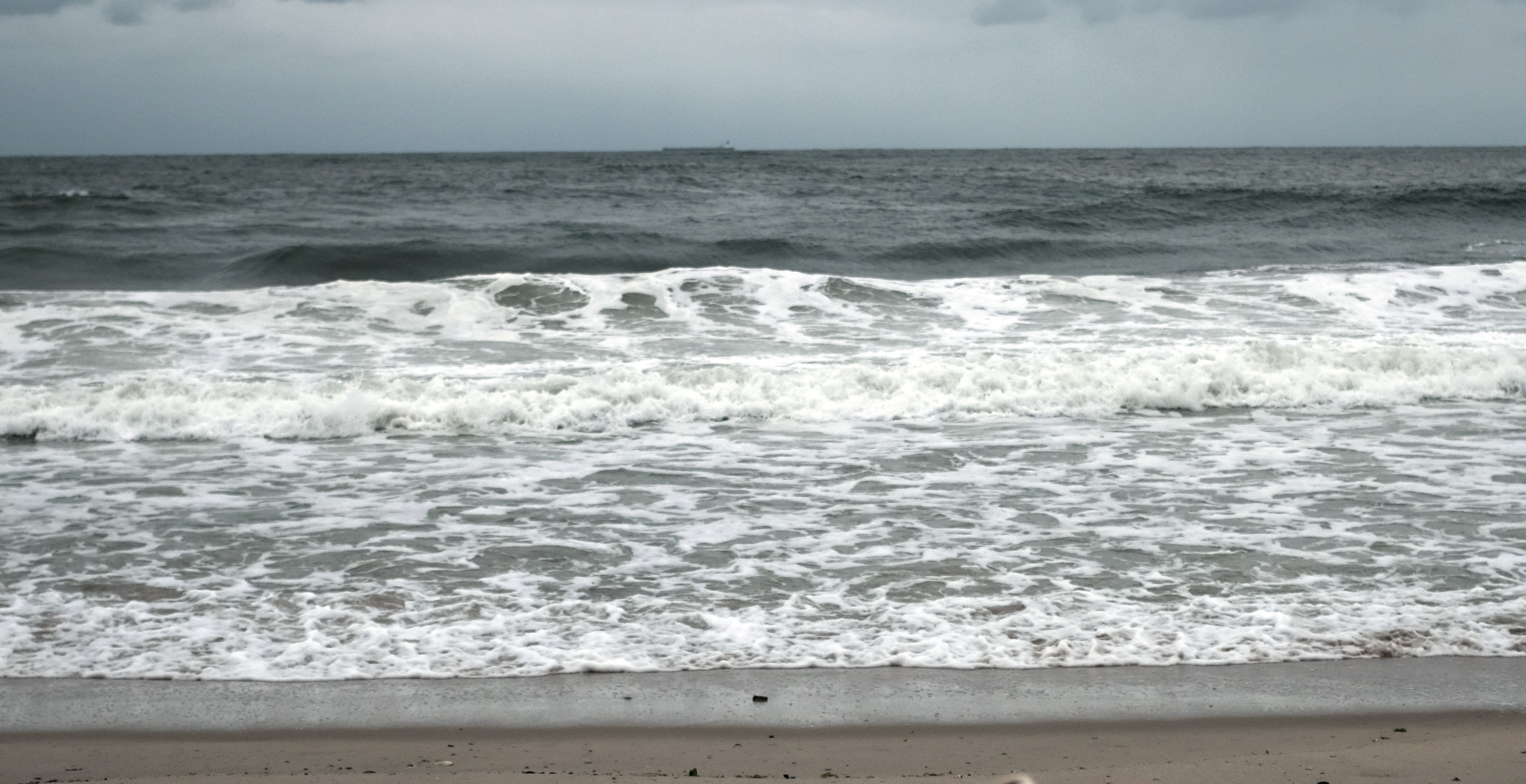 Parents Of Six Both Drown After Getting Caught In Florida Rip Currents