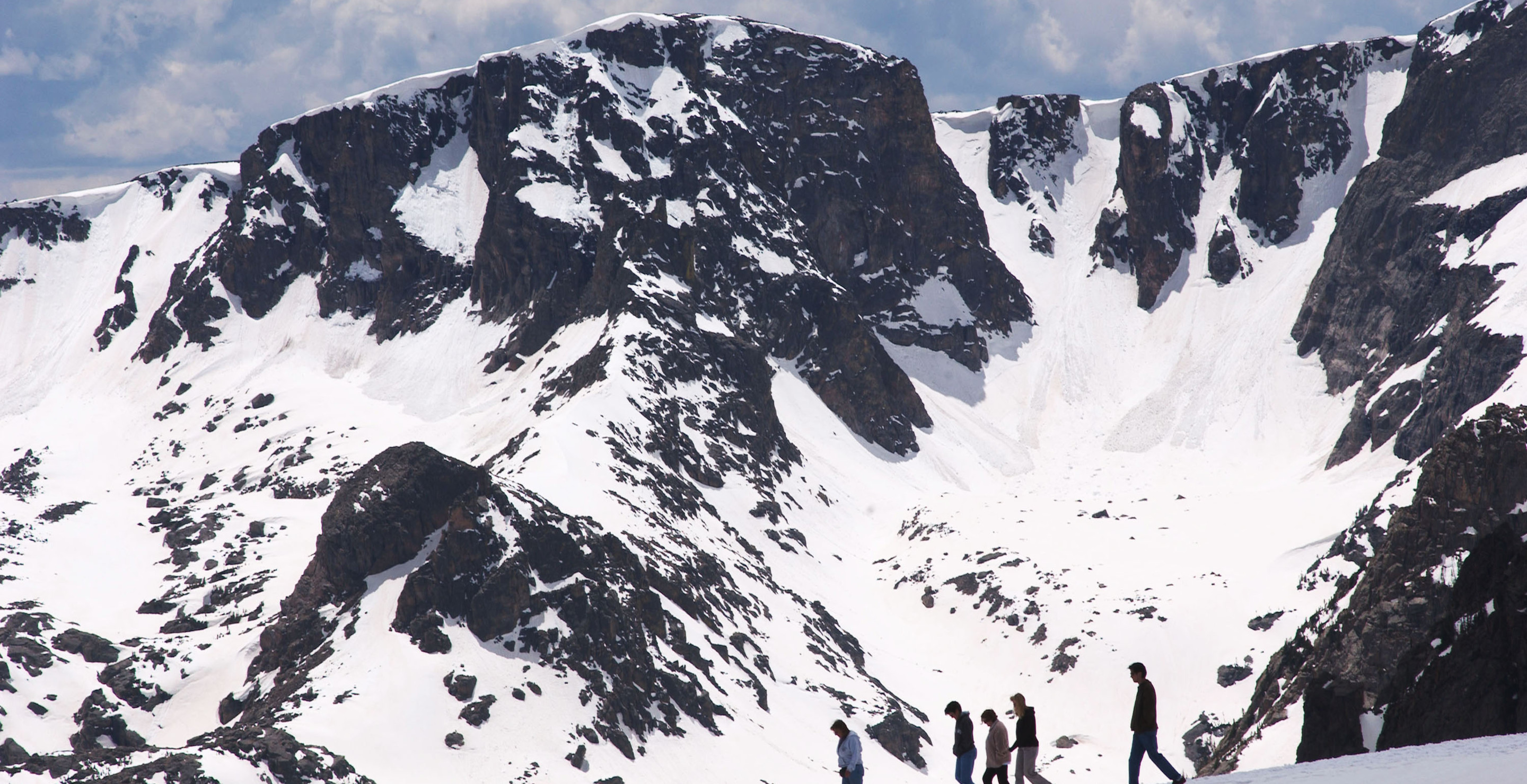 Skier Falls Thousands Of Feet To Certain Doom, Miraculously Survives