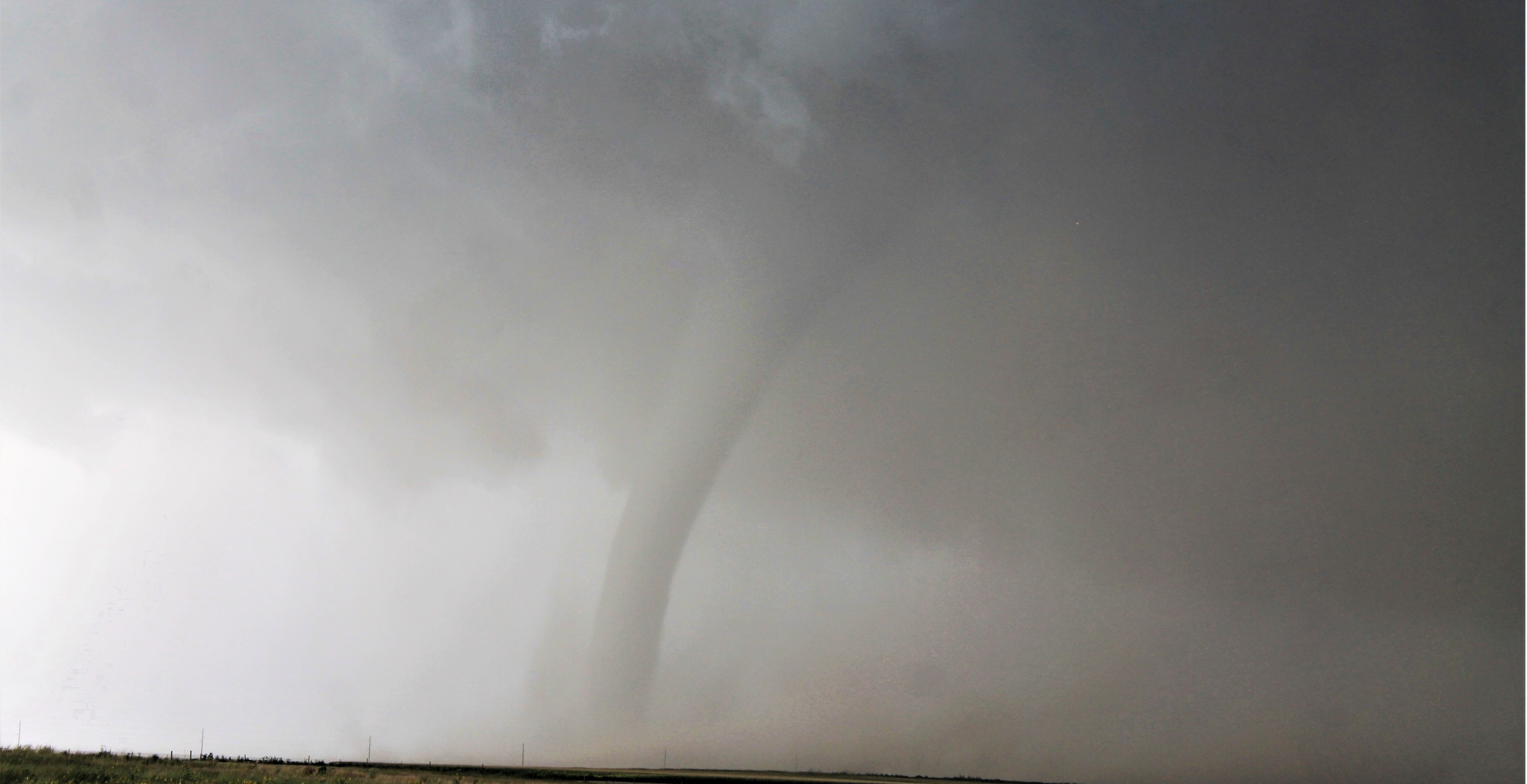 Louisiana Deputies Dodge Massive Waterspout During July 4 Patrol