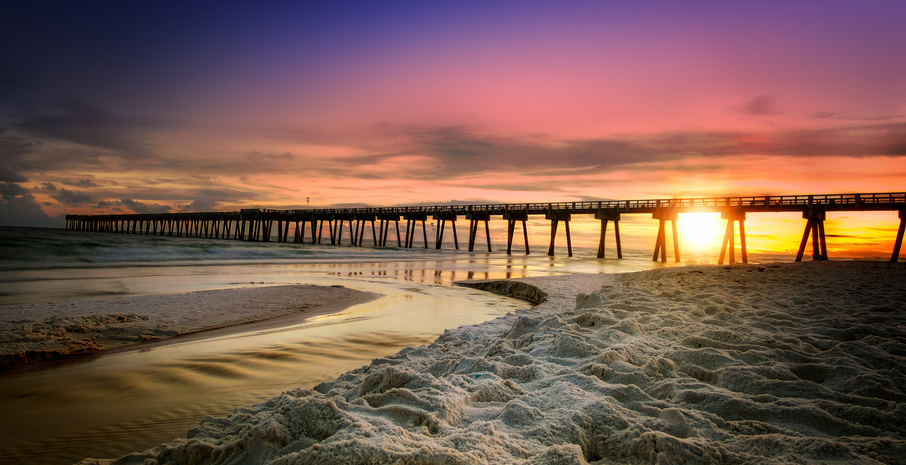 Watch Out For These Top 5 Most Dangerous Beaches in the US