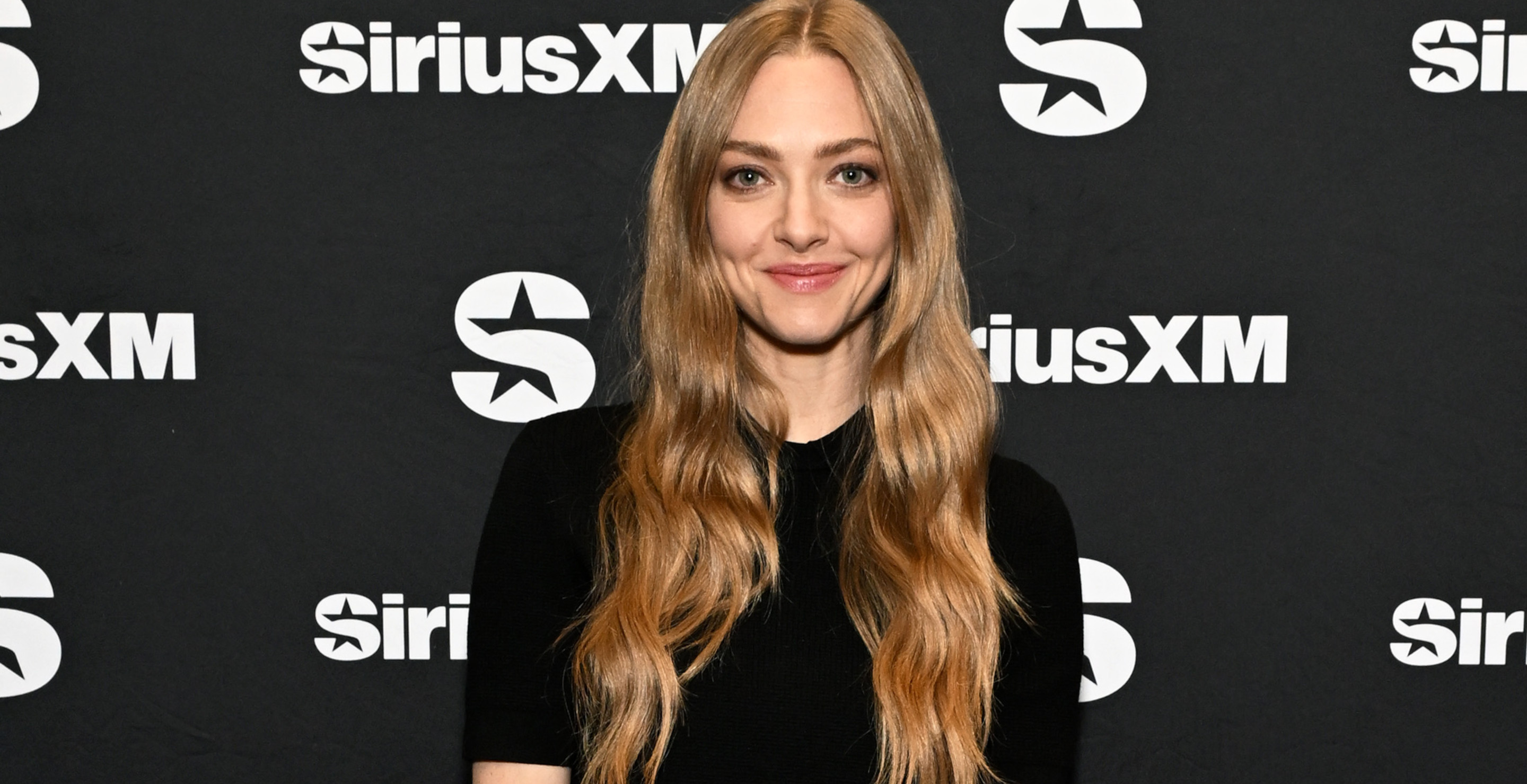 Amanda Seyfried Thanks Rescue Dog Finn For Helping Her Deal With Stresses Of Hollywood