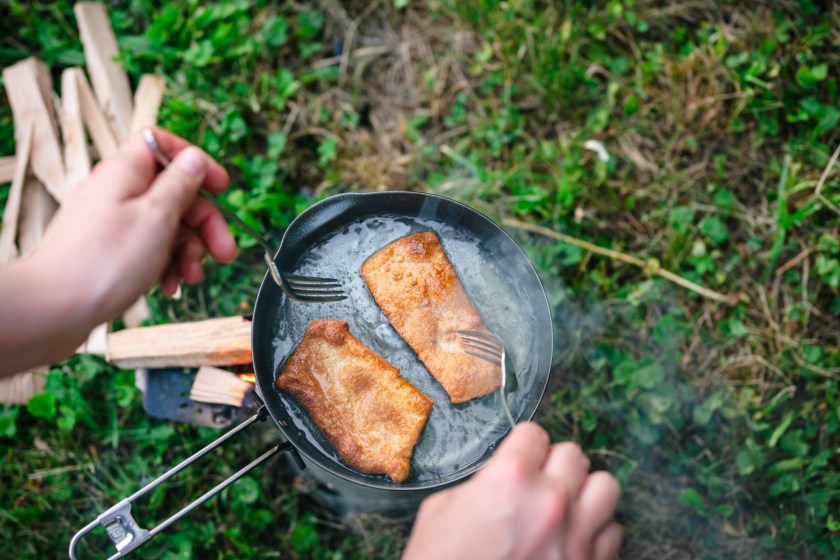 eco-friendly camping make your own food