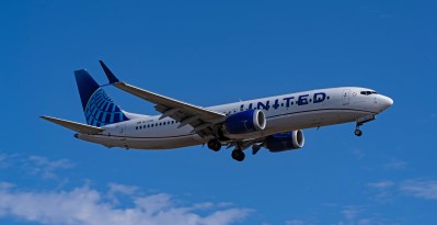 5 People Injured After United Airlines Flight Forced To Divert Due To