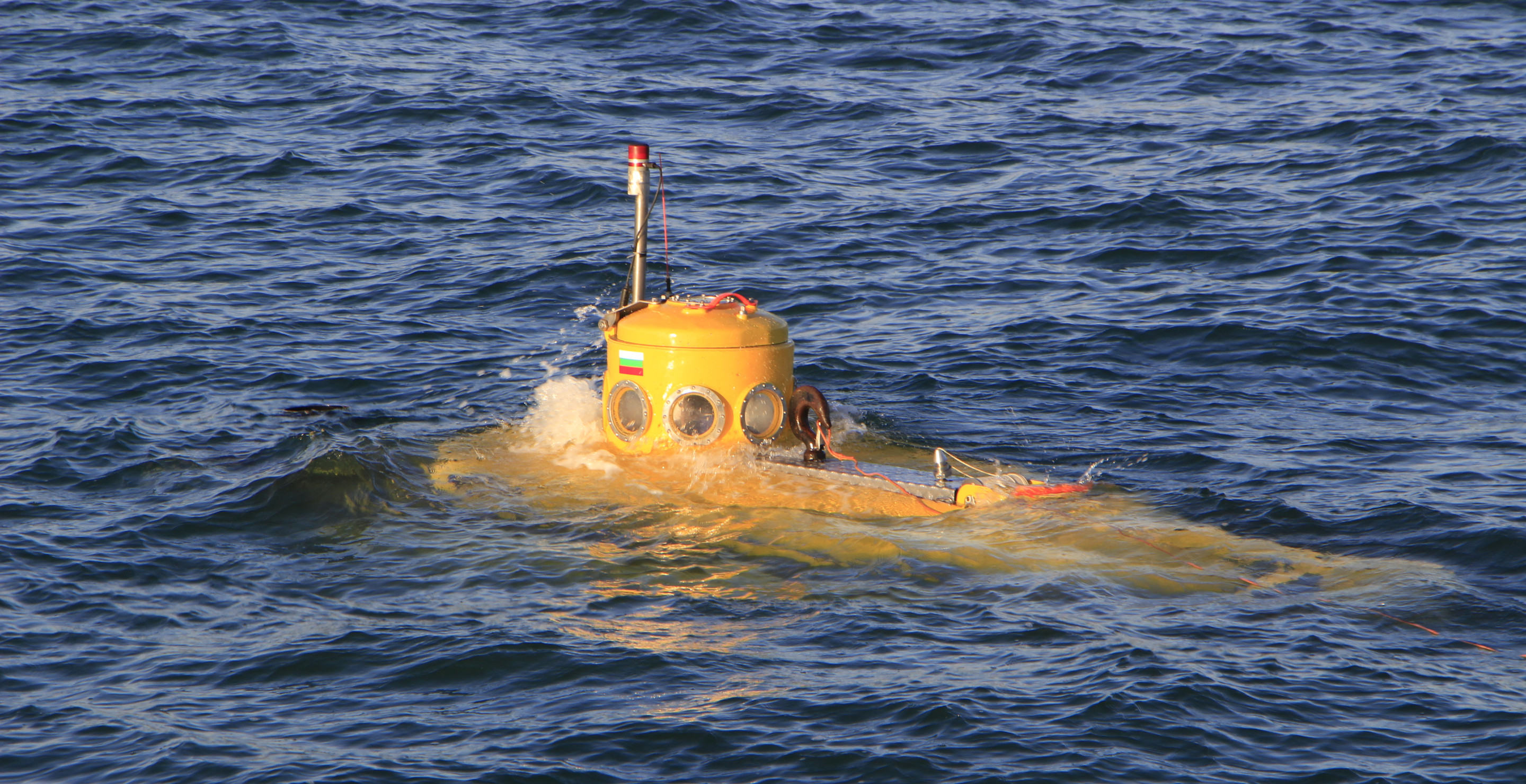 At Least 6 People Dead After Packed Tourist Submarine Sinks Off Coast