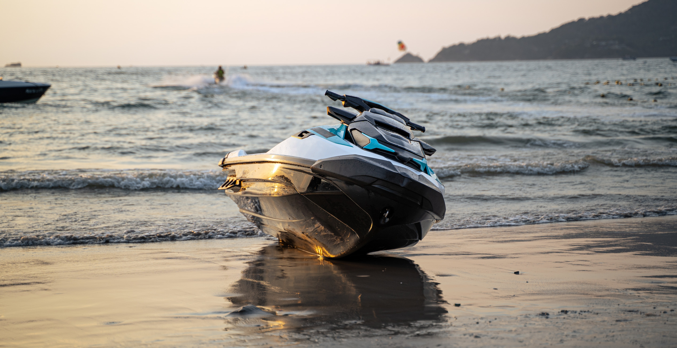 Cruise Ship Passenger Dies While Jet Skiing