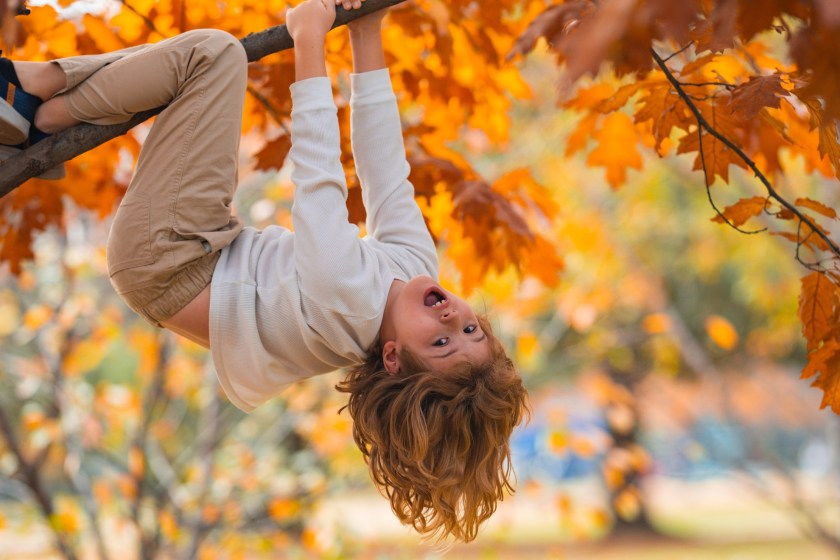 mental health benefits to raising kids outdoors