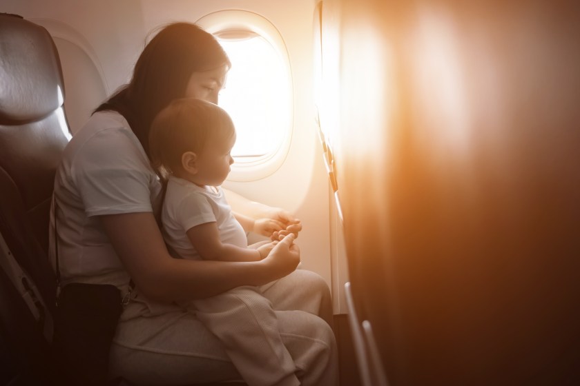 Mom Gets Bashed For Using This Mommy Hack A Flight Attendant Taught Her