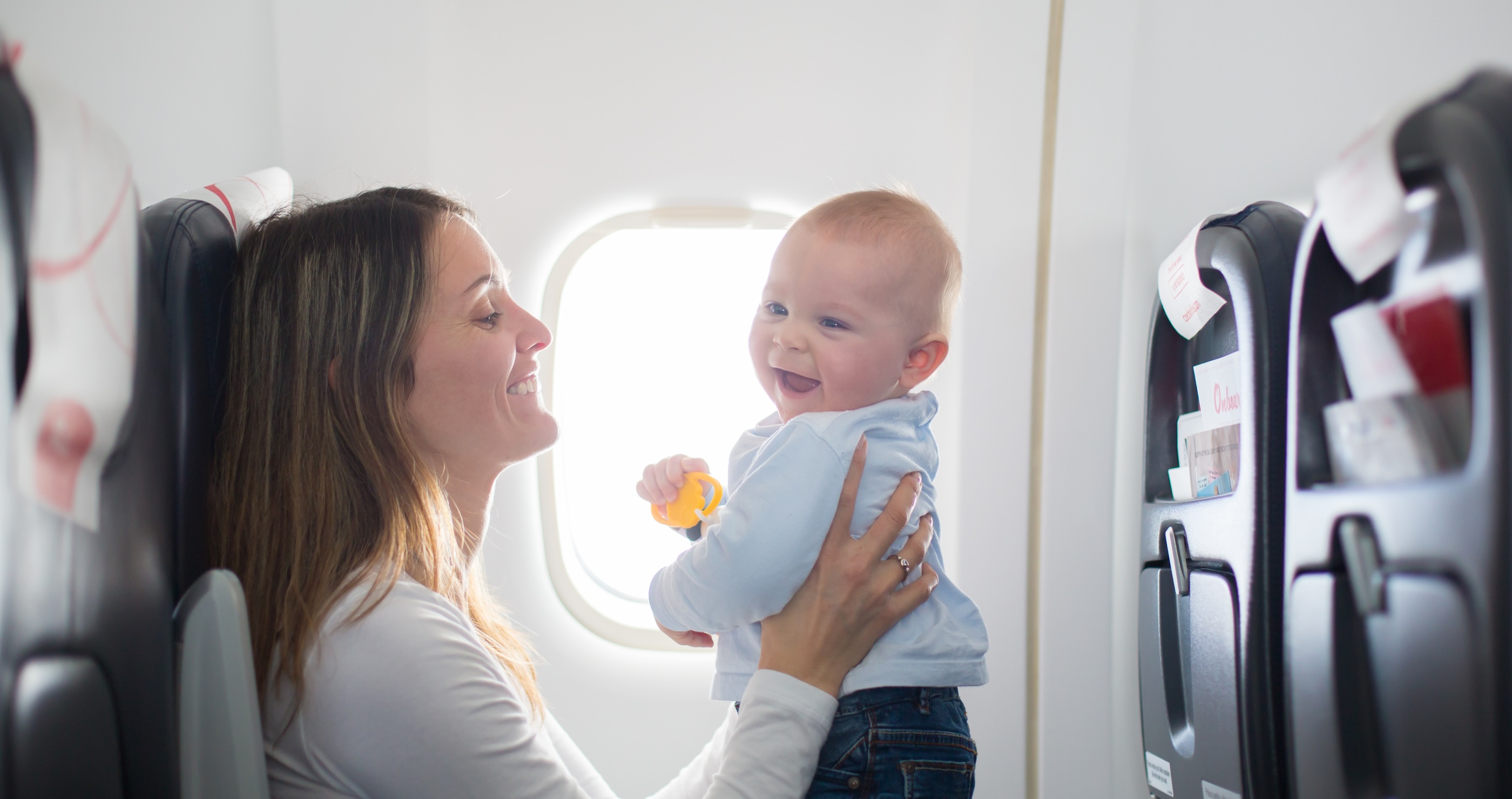 Mom Gets Bashed For Using This Mommy Hack A Flight Attendant Taught Her