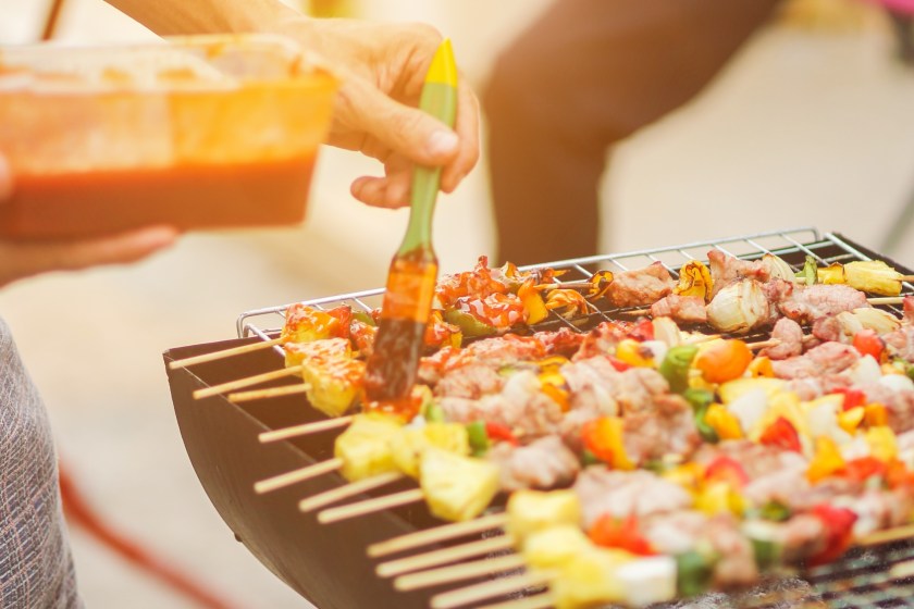 great mother's day ideas for an outdoorsy mom have a backyard bbq