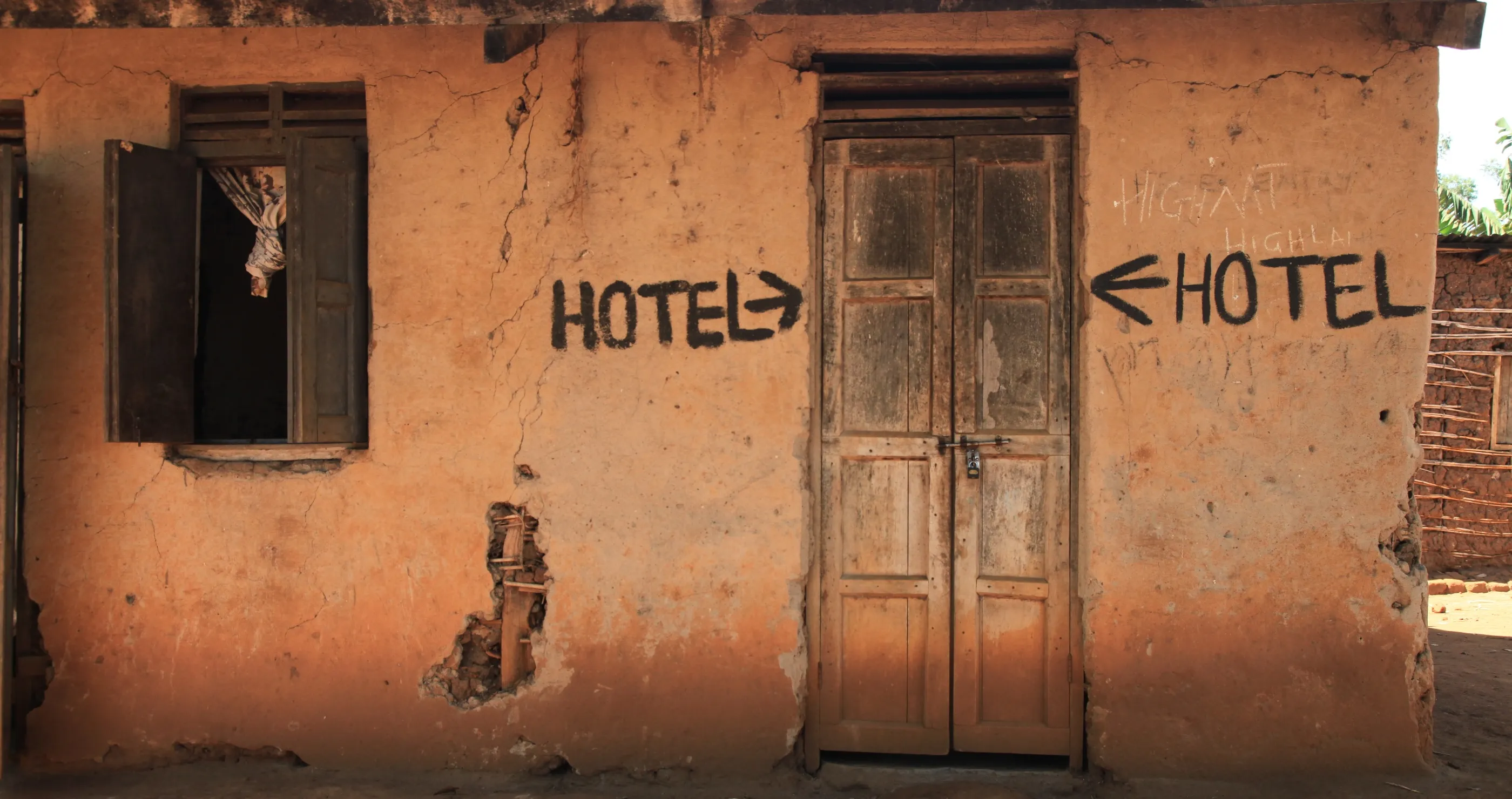 Budget Traveler Tries Cheap Hotel That Ends Up Being More Like 'A Dog Shelter' Than A Hostel