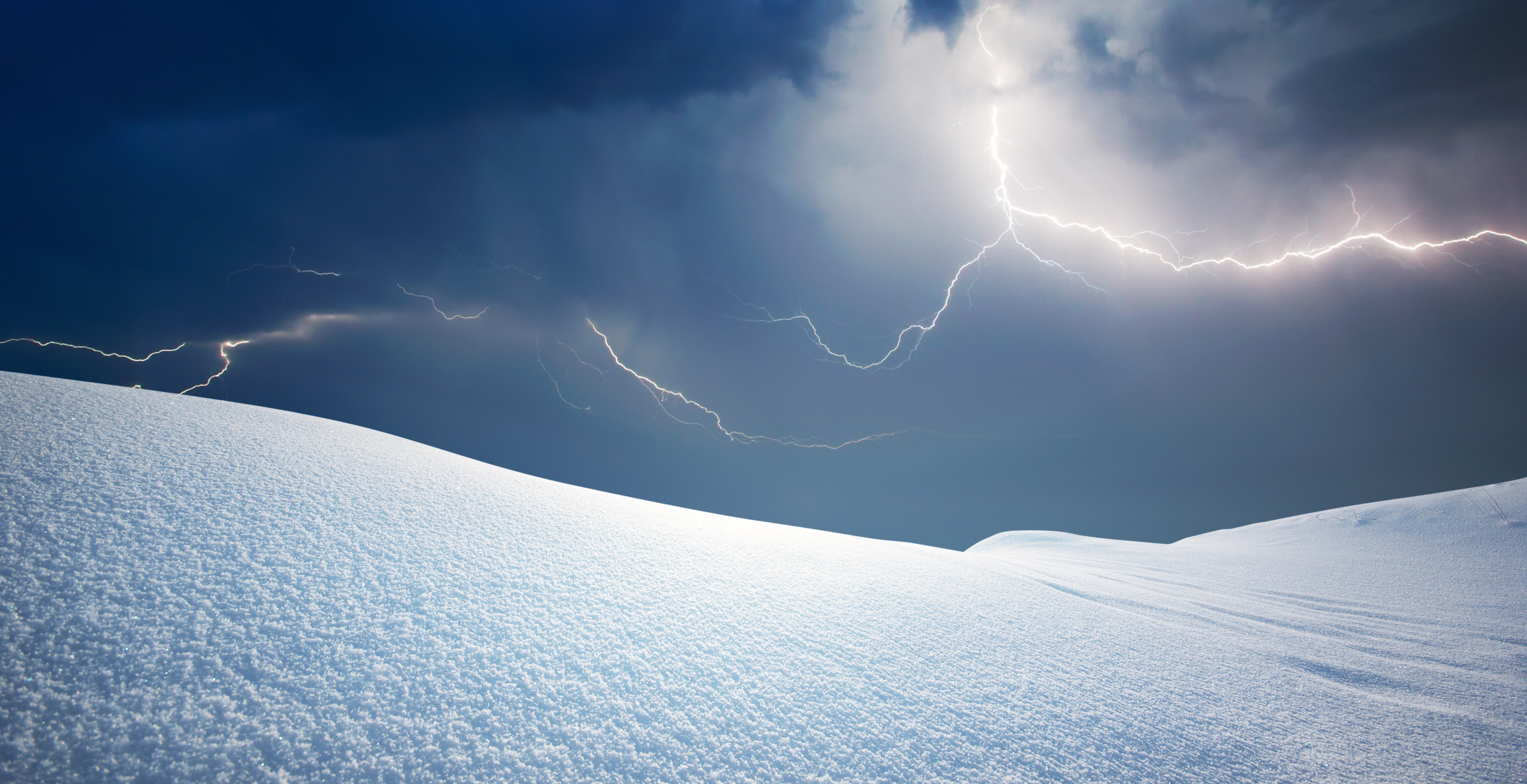 Two Hikers, Lost On Colorado Mountain, Get Struck By Lightning While(00)