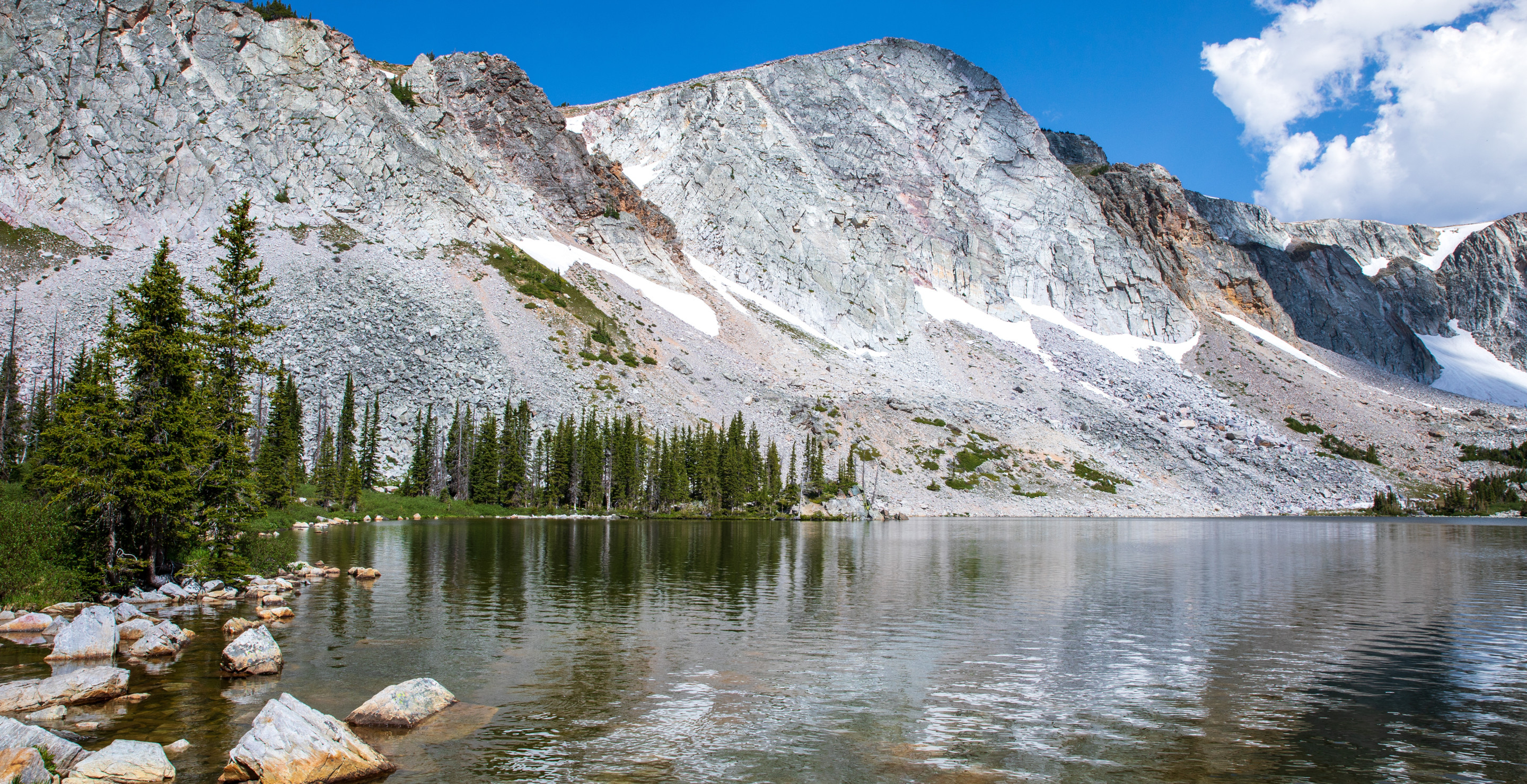 Wyoming Sheriff Comes To The Rescue Of 3 Teens Lost On Mountain Peak