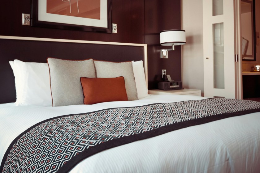 the dirtiest places in your hotel room the bed