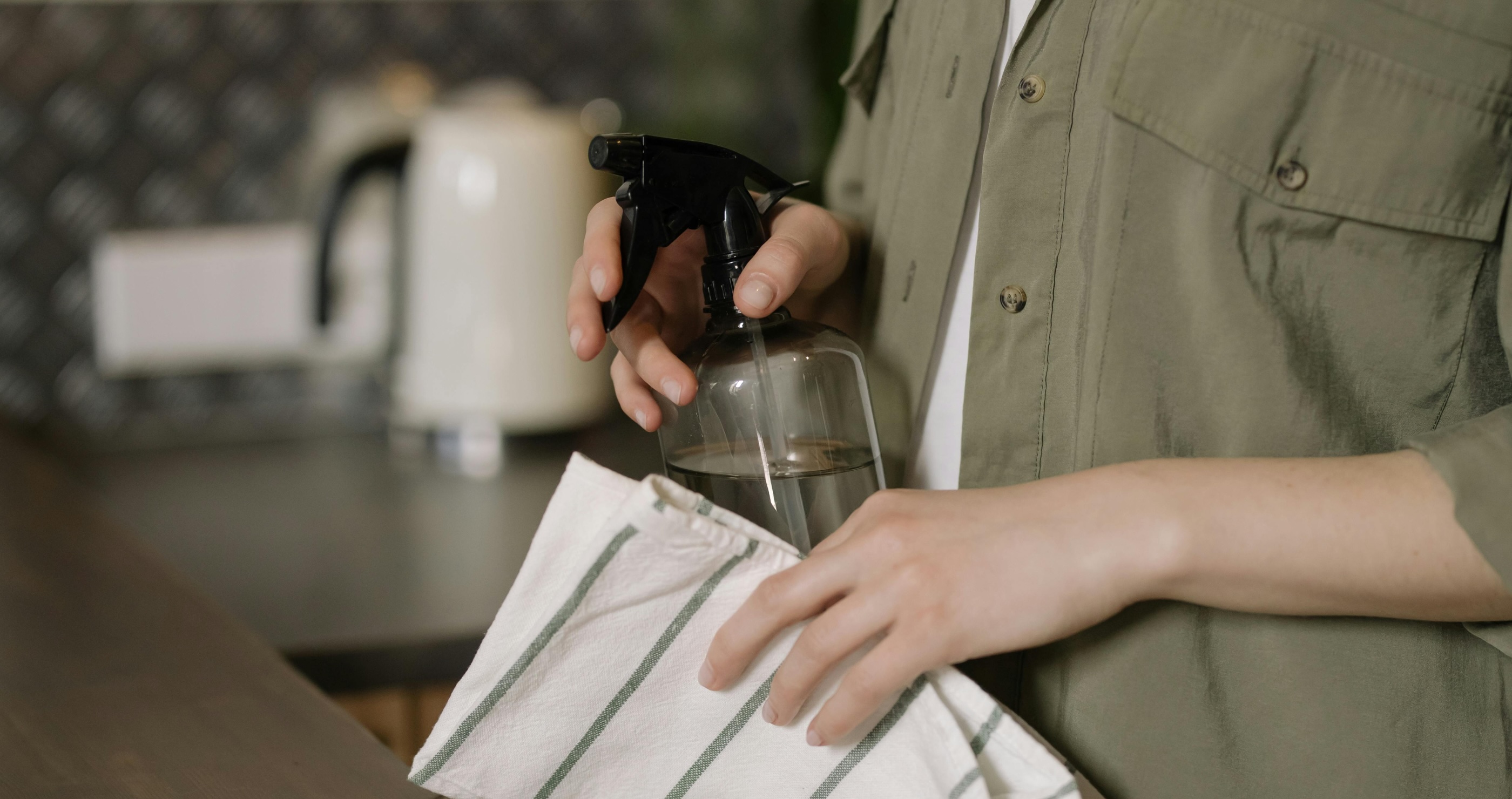 10 Simple Things You Can Do To Rid Your Home Of Pests Without Harming Nature Or The Environment