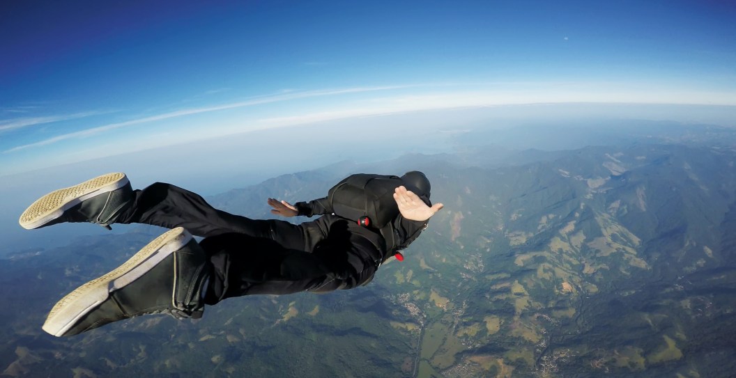 Experienced Skydiver Intentionally Fell To Her Death Report Found