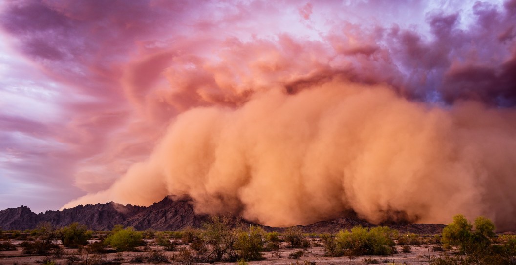 Massive Dust Storm In Arizona Causes Thousands To Be Without Power, Cancels Flights