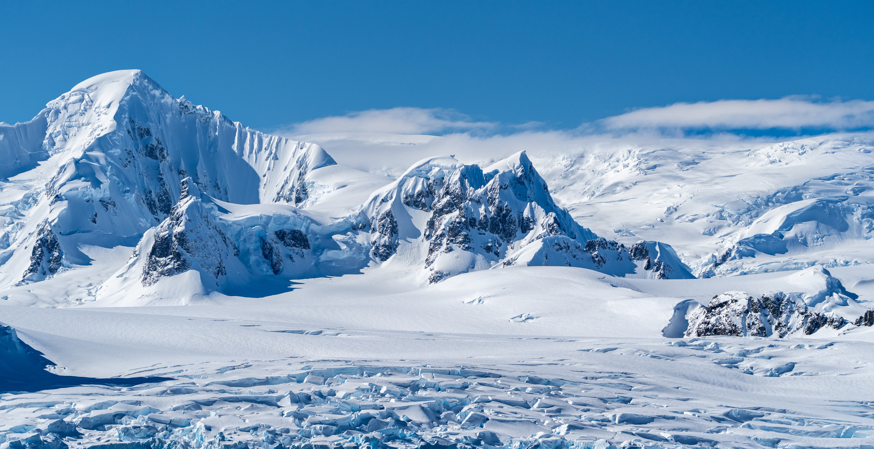 Remains Of Researcher Who Disappeared On Antarctic Glacier Found Six Decades Later