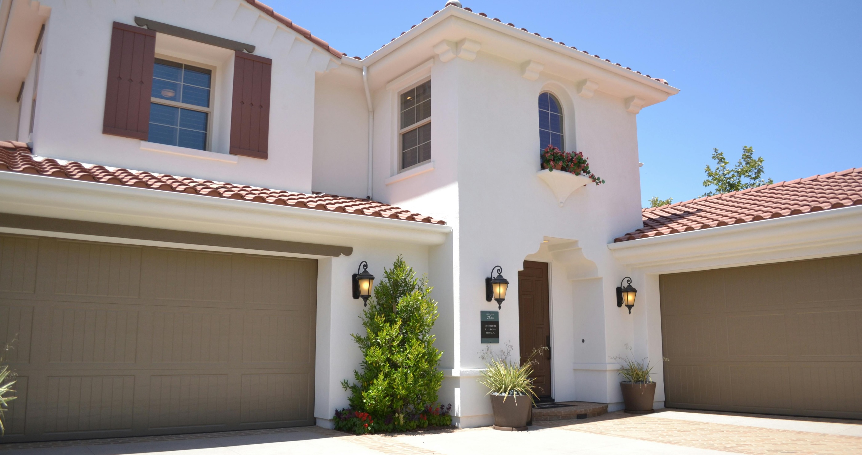 keep garage doors closed nice house