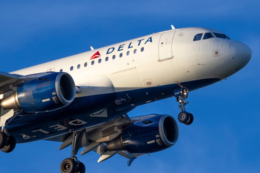 Delta Flight Makes Emergency Landing Due To Strange Odor