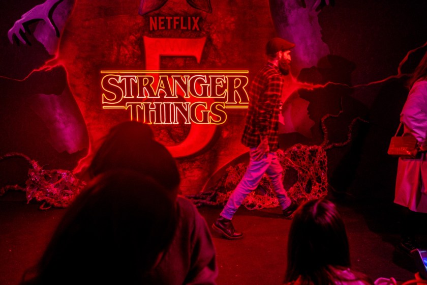 Frightening Red Jellyfish In The Sky Has People Thinking We Are In An Episode Of Stranger Things